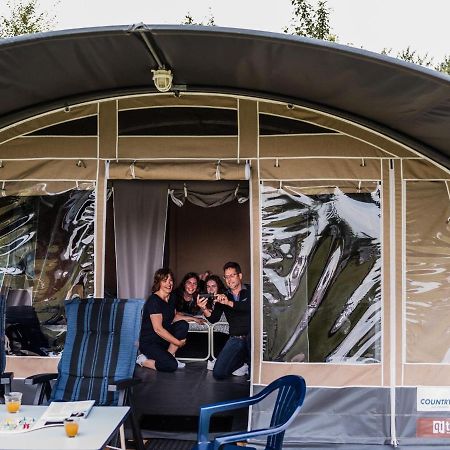 Nice Tent Lodge On A Campsite, Bordering The Forest, Luxembourg At 27 Km Medernach Buitenkant foto